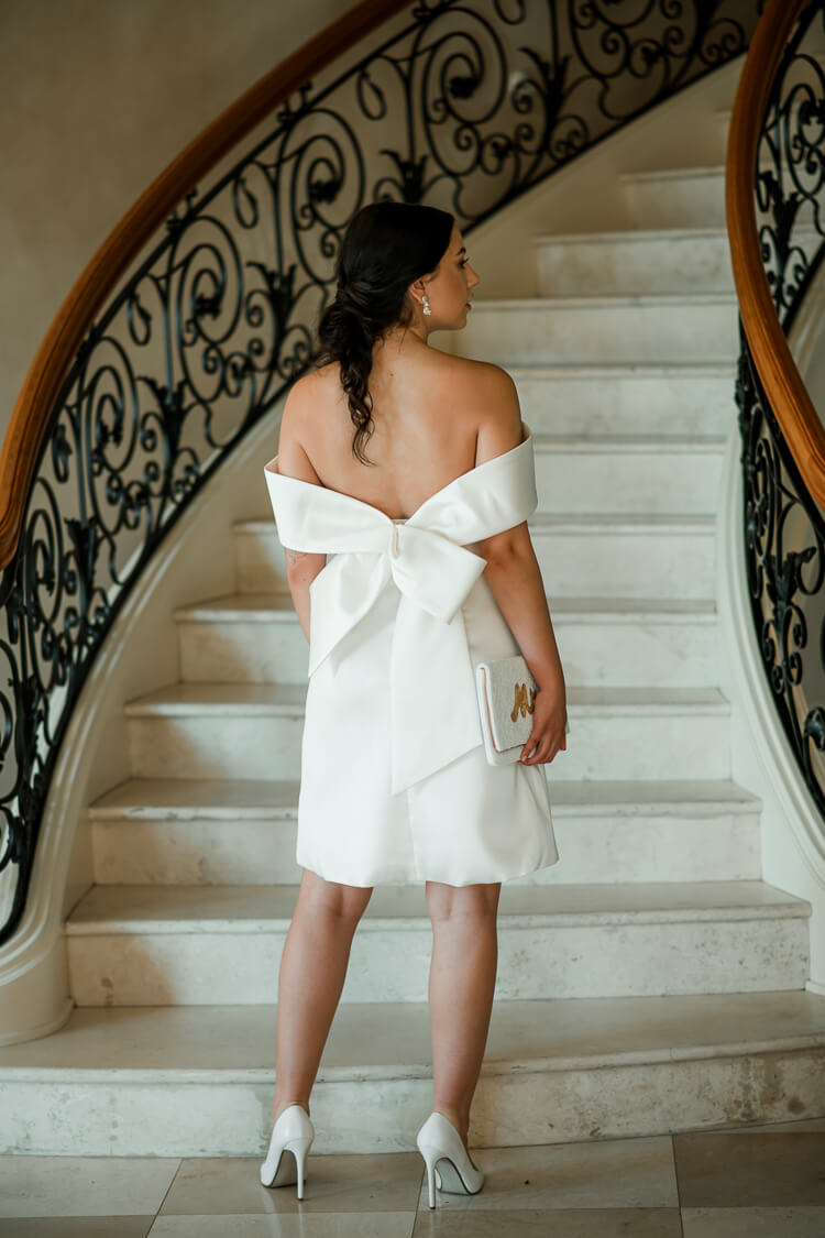 white bow dress